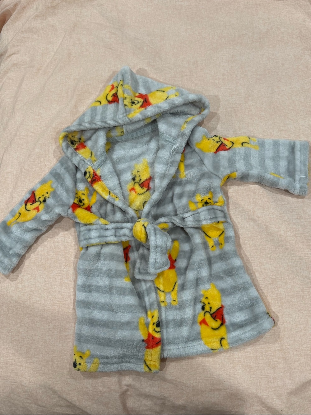 RARE Winnie the Pooh plush robe